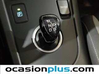 Toyota Auris 1.8 Hybrid Active 100 kW (136 CV)