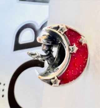 Charm Pandora Luna Rossa e Viola