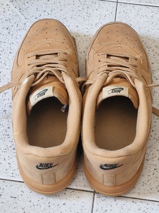 Zapatillas Nike niño beige/marrón