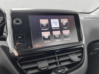 Peugeot 2008 BlueHDi 100 Style 73 kW (100 CV)