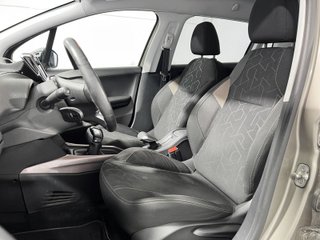 Peugeot 2008 BlueHDi 100 Style 73 kW (100 CV)