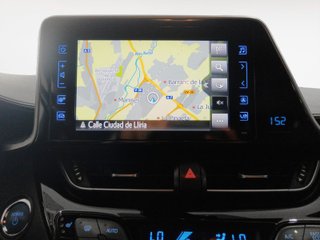 Toyota C-HR 1.8 125H Advance 90 kW (122 CV)