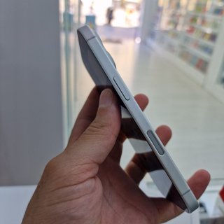 iPhone 16 256GB Blanco Usado Con Caja.
