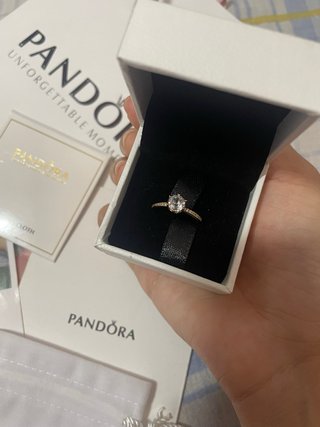 Anillo Pandora Oro y Circonita
