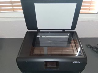 Stampante HP ENVY 4527