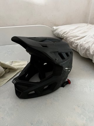 Casco 360 Negro