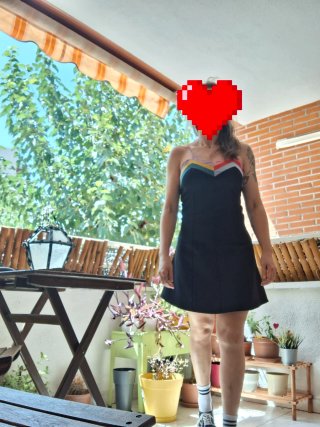 Abito vintage nero con bretelle