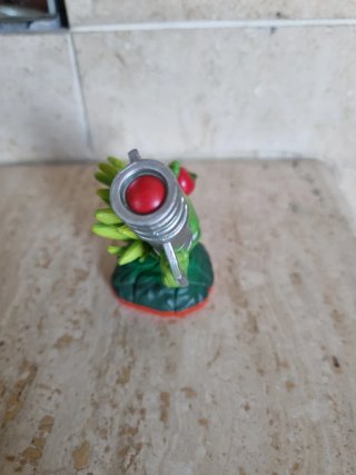 Skylanders Personaggio Verde con Pomodoro