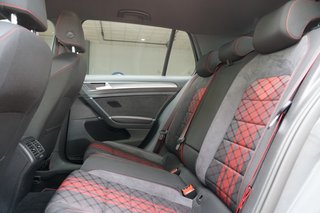 Volkswagen Golf TCR 290CV