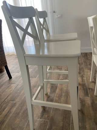 Conjunto Sillas y Taburetes Madera Blancos
