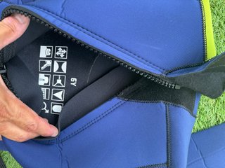Neopreno Deeply Tech Azul y Verde