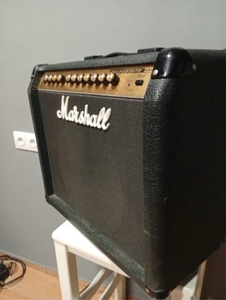 Amplificador Marshall Valvestate 65W