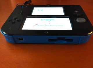 Nintendo 2DS Nera + Custodia + 6 Giochi