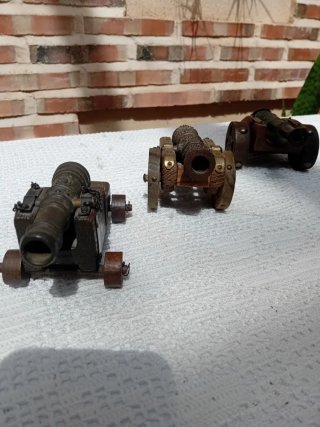 Conjunto 3 réplicas cañones miniatura