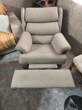 Sillón relax reclinable beige oscuro