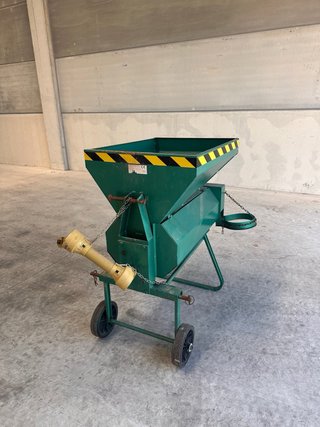 Máquina despellejadora / peladora de almendras