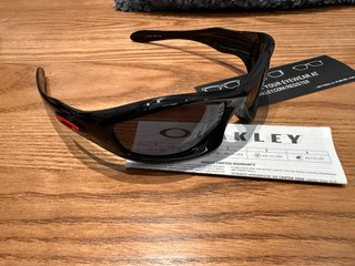 Occhiali da sole Oakley neri