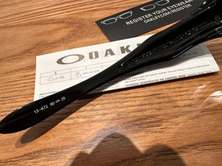 Occhiali da sole Oakley neri