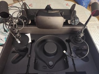 Oculus Rift CV1 VR Headset