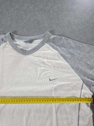 T-Shirt Nike Vintage Y2K Raglan Bianca E Grigia L