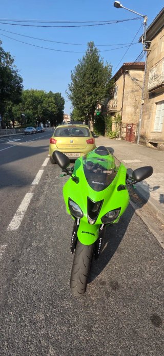 Kawasaki Ninja ZX6R