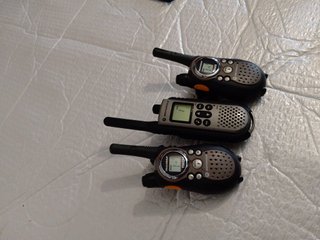 3 Walkie Talkie Motorola: uno TLKR-T7 e due T5622