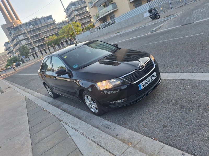 Skoda Rapid 2018 - foto 1