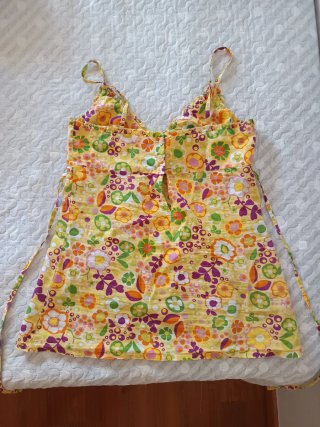Top vintage giallo floreale con manici