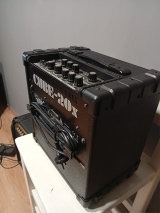 Roland Cube 20X Amplificador Guitarra