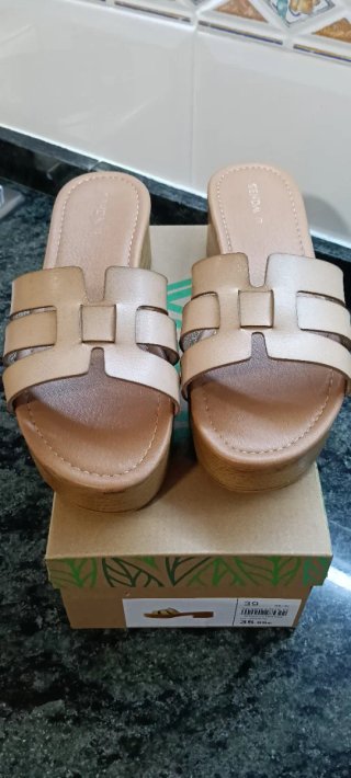 Sandalias Beige Talla 39