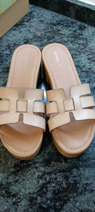 Sandalias Beige Talla 39