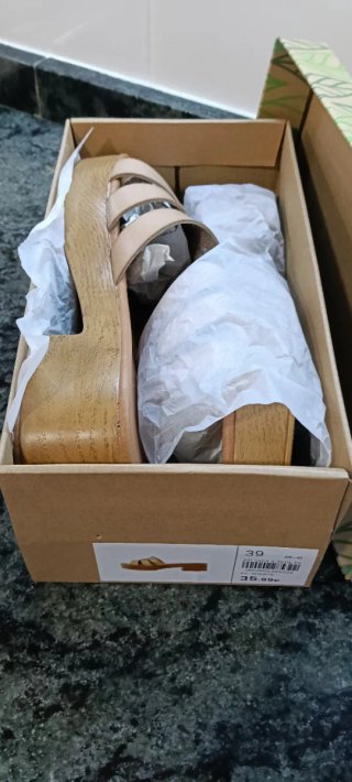Sandalias Beige Talla 39