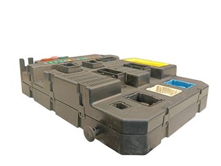 CAJA RELES / FUSIBLES PEUGEOT 207 CC CABRIO-COUPÉ