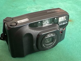 Lotto 4 Fotocamere Minolta, Olympus, Pentax
