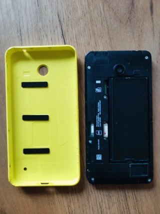 Nokia Lumia 630 Giallo + Scatola Originale