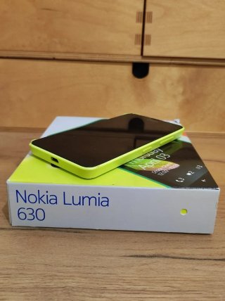 Nokia Lumia 630 Giallo + Scatola Originale