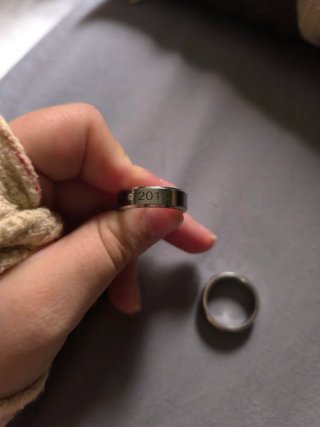 Se vende Anillos de acero inoxidable de KPOP