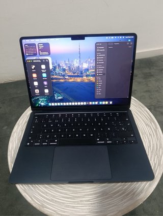 MacBook Air 13 M3 16GB RAM 512GB SSD 2024