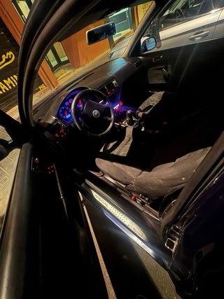 Volkswagen Golf 2004