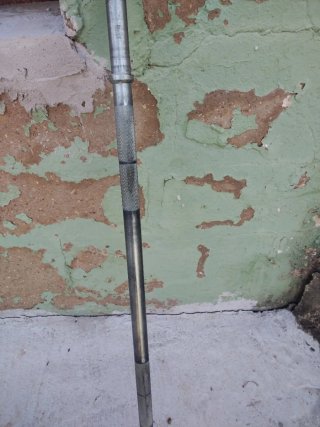 Barra de pesas con discos 10kg y 5kg