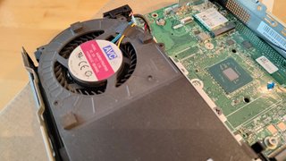 Lenovo M70q Gen2 i7-11700T 8GB