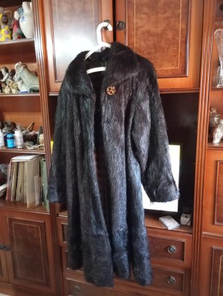 Abrigo de piel negro mujer