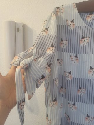 Blusa Lili Sidonio Estampado Gatos Talla M