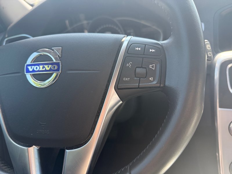 Volvo S60 D2 Momentum 2018, foto 18
