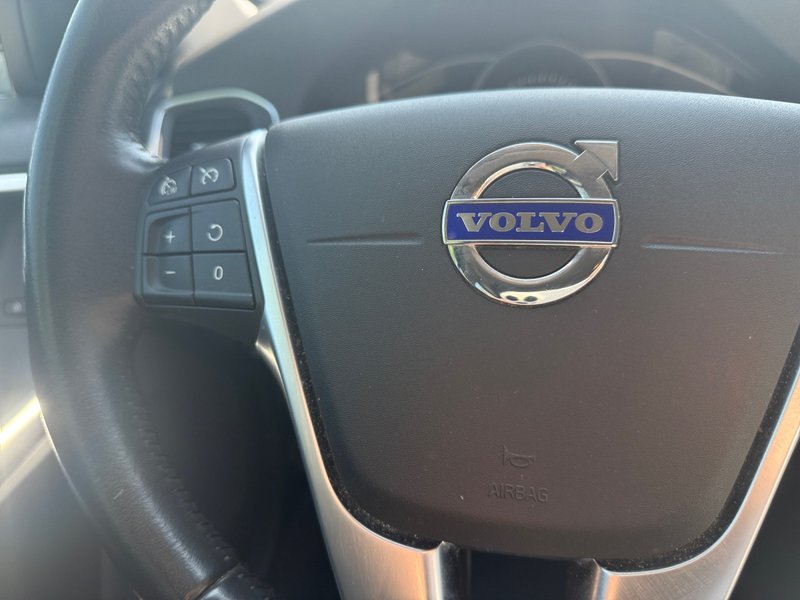 Volvo S60 D2 Momentum 2018, foto 24