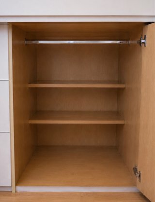 Cama loft. Cama con armario integrado debajo