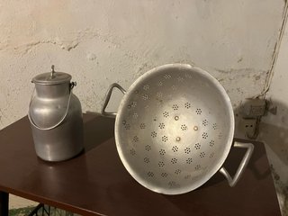 Escurridor y lechera vintage metal