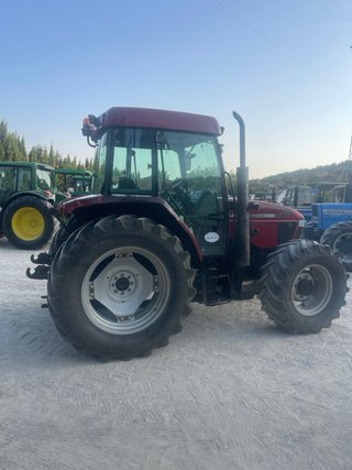 Tractor Case CX100