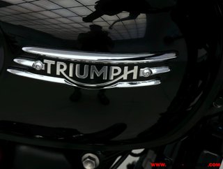 TRIUMPH BONNEVILLE T120 BLACK ¿A2? GARANTÍA OFICIAL