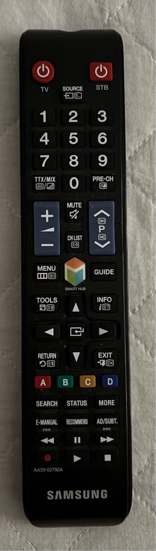TV Samsung 32' (70x40cm) Negra